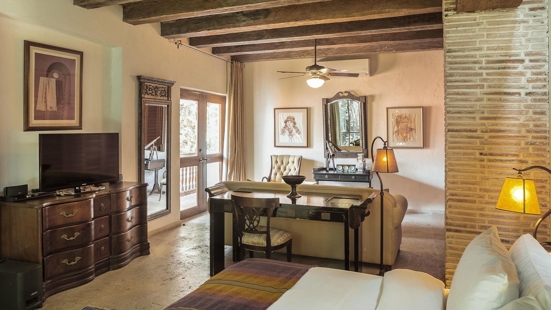 Casa Mejia