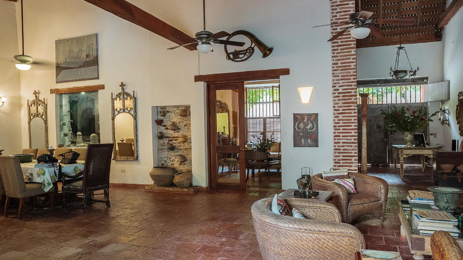 Casa Mejia Hotel 2*