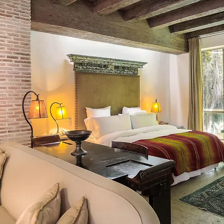 Casa Mejia Hotel 2*
